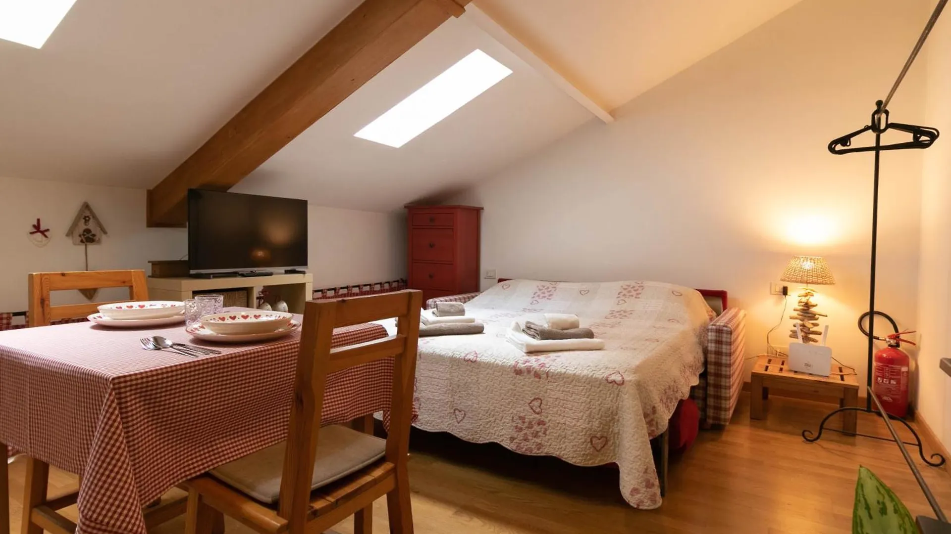 Appartement Mansarda Dei Cuori A Lecco Italie