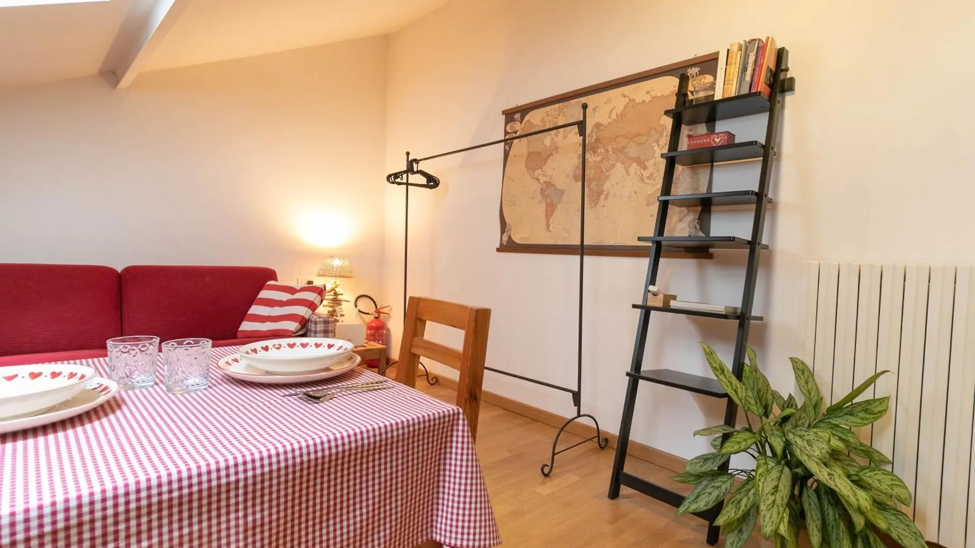 Appartement Mansarda Dei Cuori A Lecco Italie